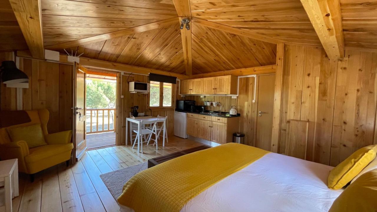 Suspended Wooden House - Monte Da Cortica Villa Águas de Moura Dış mekan fotoğraf