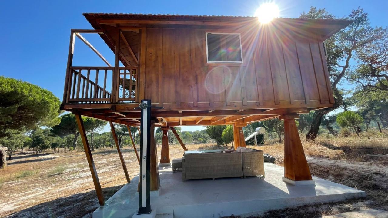 Suspended Wooden House - Monte Da Cortica Villa Águas de Moura Dış mekan fotoğraf